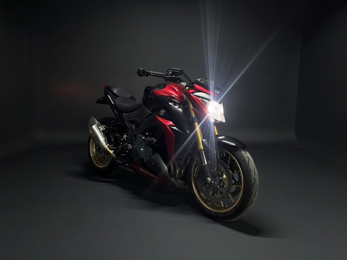 SUZUKI GSX-S 1000