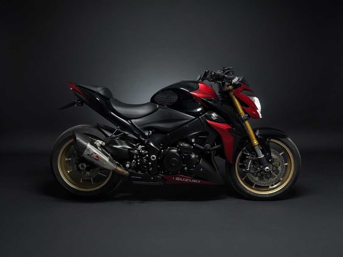 SUZUKI GSX-S 1000