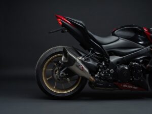 SUZUKI GSX-S 1000