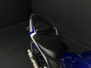 YAMAHA R3