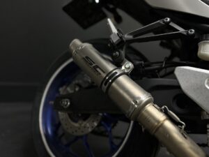 YAMAHA R3