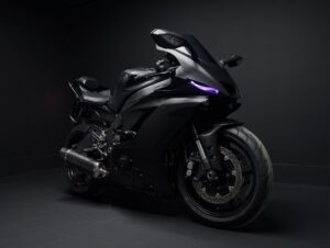 YAMAHA R6