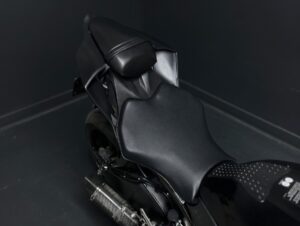 YAMAHA R6