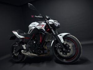 KAWASAKI Z650