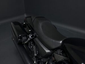 HARLEY-DAVIDSON STREET ROD 750