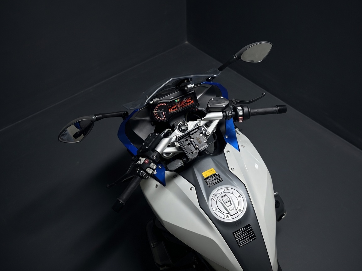 BMW R 1200RS