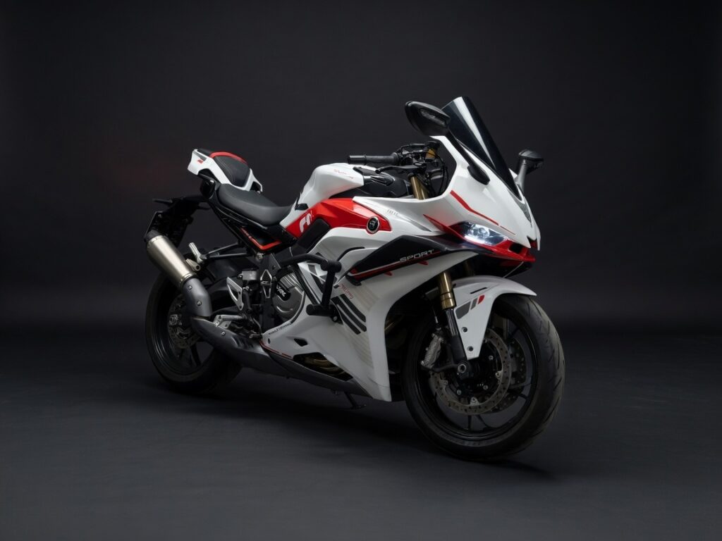 VOGE RR660S, 2025